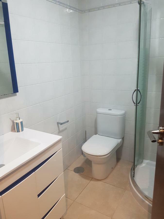 Apartamento En Zona Costera, Muy Cerquita De La Playa Apartman Pobra Do Caraminal Kültér fotó